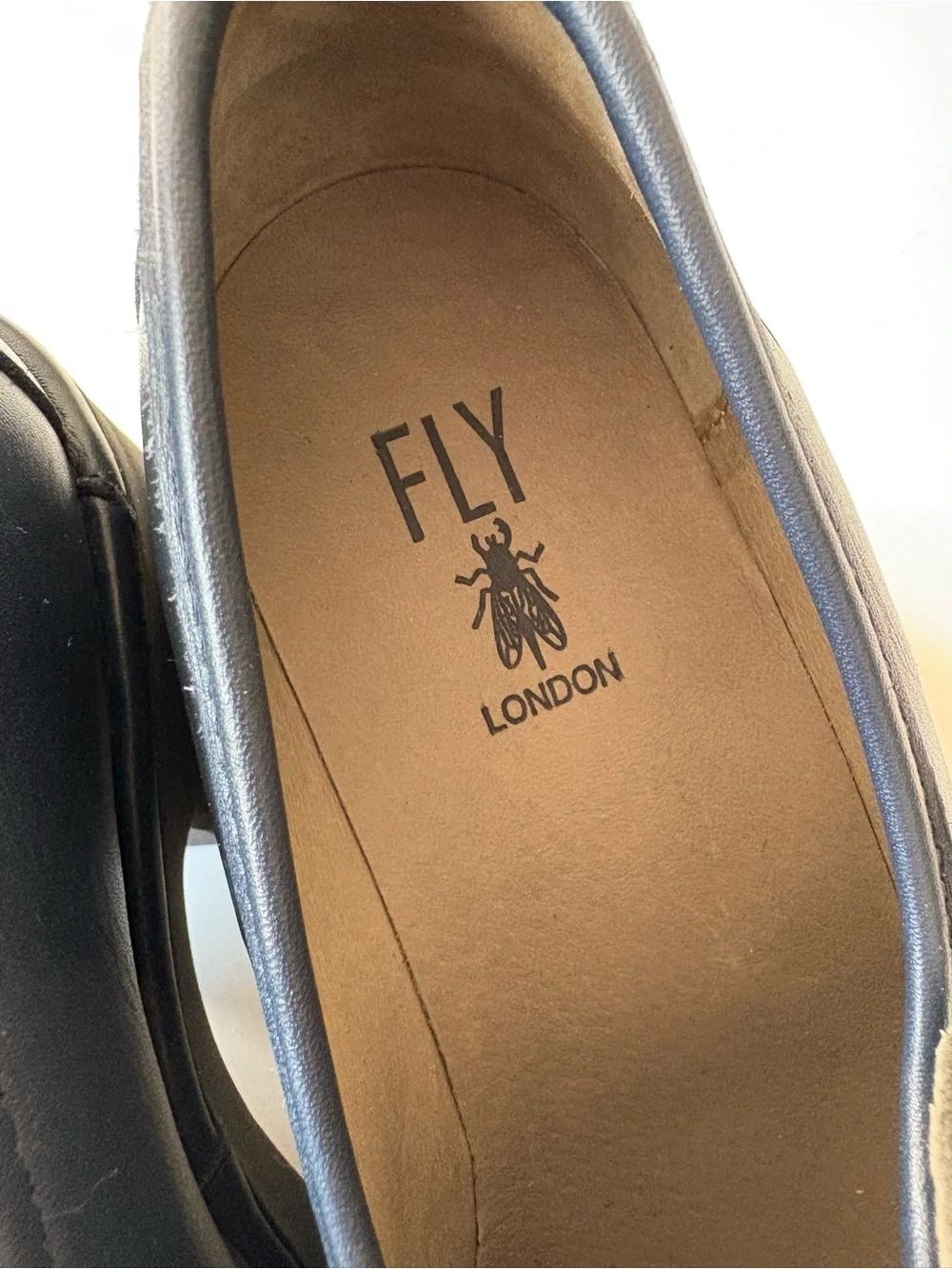 Fly London‎ || Muly Chunky Heeled Penny Loafer Two Tone Black Navy 40